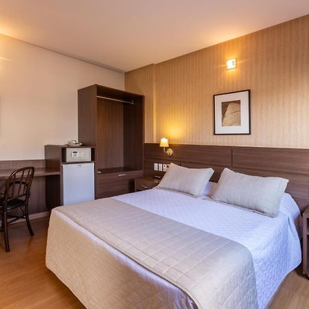 Hotel Bahamas 두라도스 외부 사진