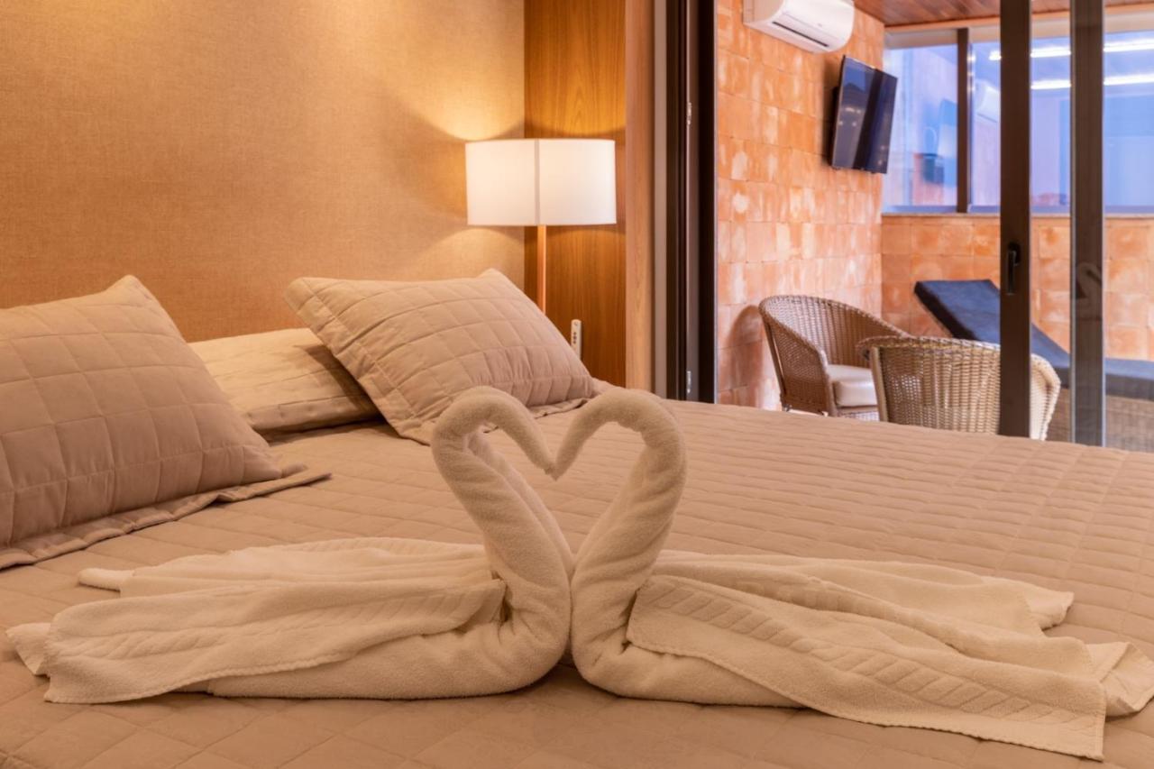 Hotel Bahamas 두라도스 외부 사진